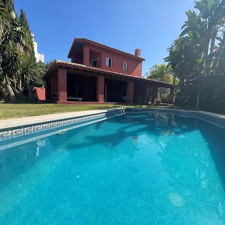Pura Vida Villa